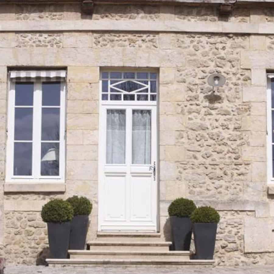 Porte d'entrée bois ATULAM